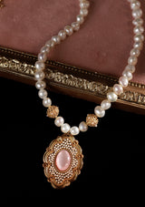 キングズコート ハート ネックレス