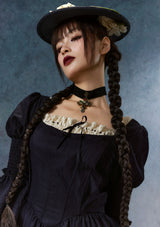 ノートルダム大聖堂 チョーカー