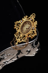 グレープグリンダブローチ