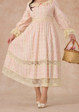 カーブ&プラス ハニーフラワードレス