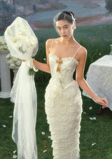 「聖なる告白」コルセットドレス