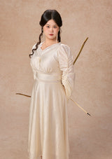 カーブ&プラス ピュアホワイト アセテートVネックドレス