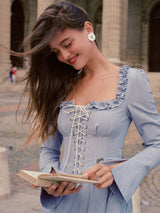 涼やかな海岸線のコルセットドレス