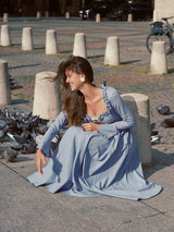 涼やかな海岸線のコルセットドレス