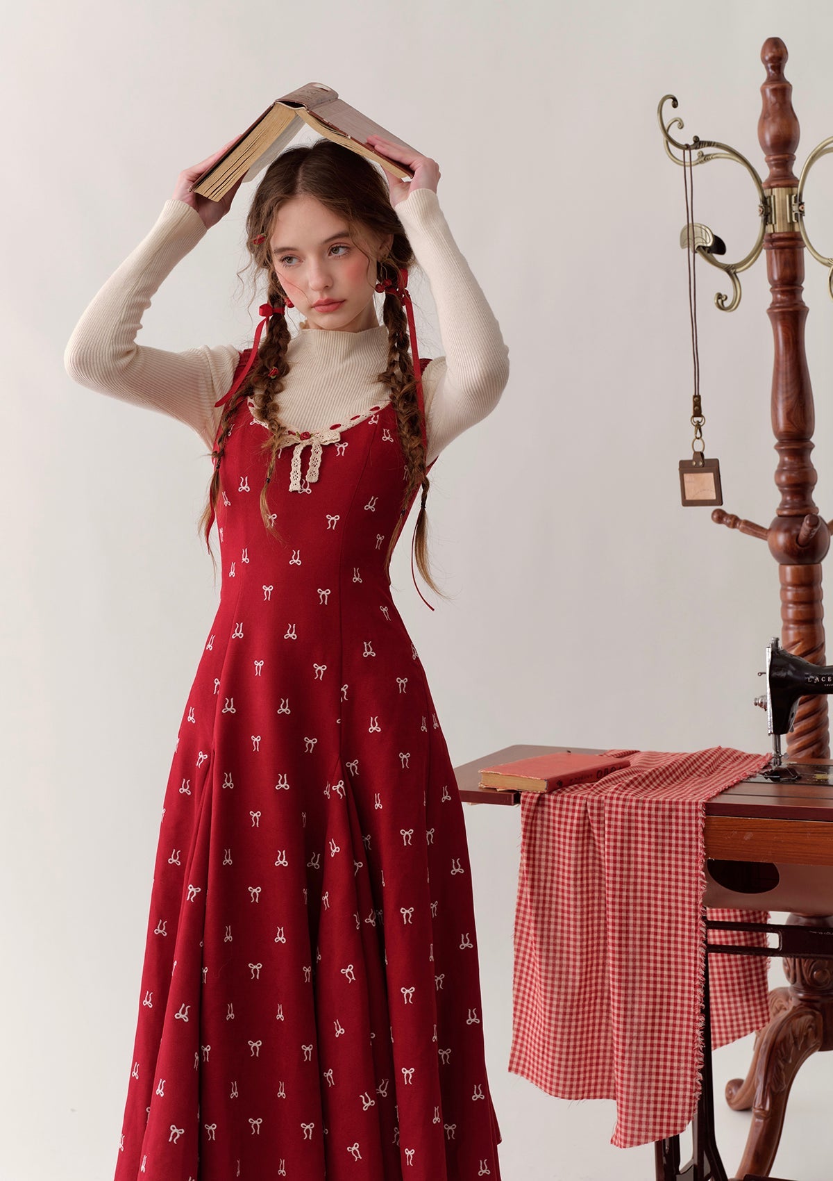 LaceMade「ベリー新聞」ドレス 09301826_02_1200x.jpg?v=1728892664