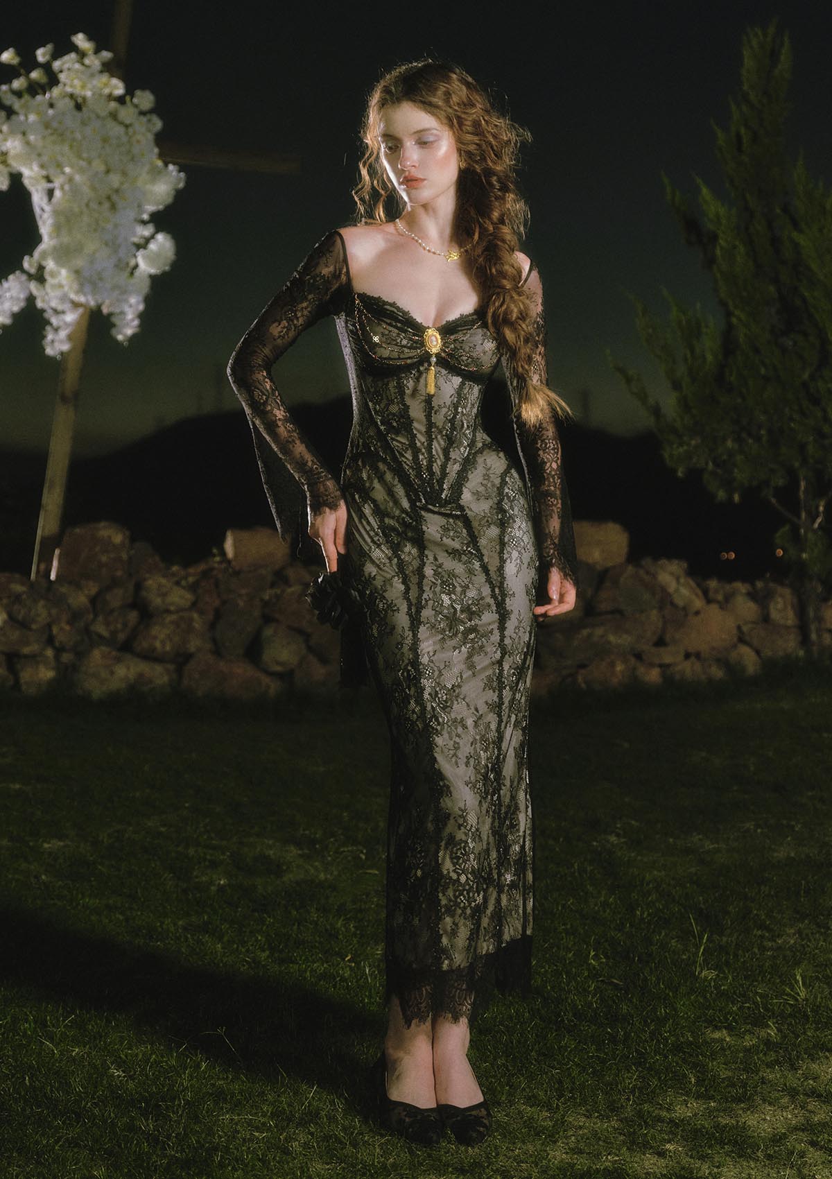 Individual Designer Clothing Brand | Women's Corset | LaceMade