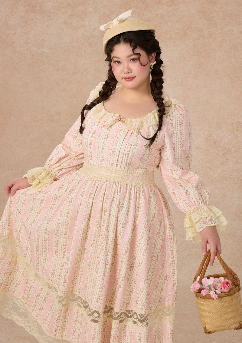 カーブ＆プラス ハニーフラワードレス