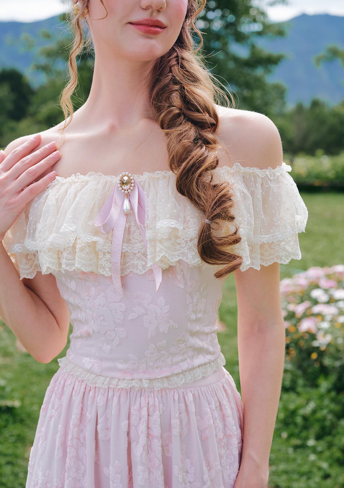 個人デザイナーのお洋服ブランド｜女性用コルセット｜LaceMade