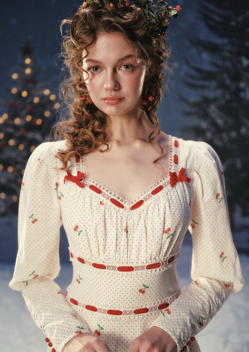 チェリーバイト　ドレス