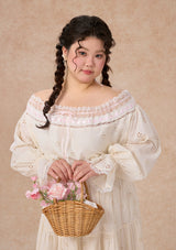 カーブ＆プラス 白椿ドレス