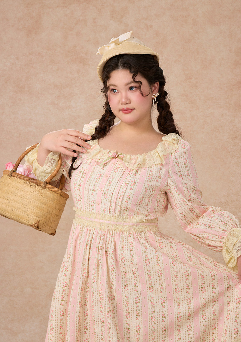 カーブ＆プラス ハニーフラワードレス