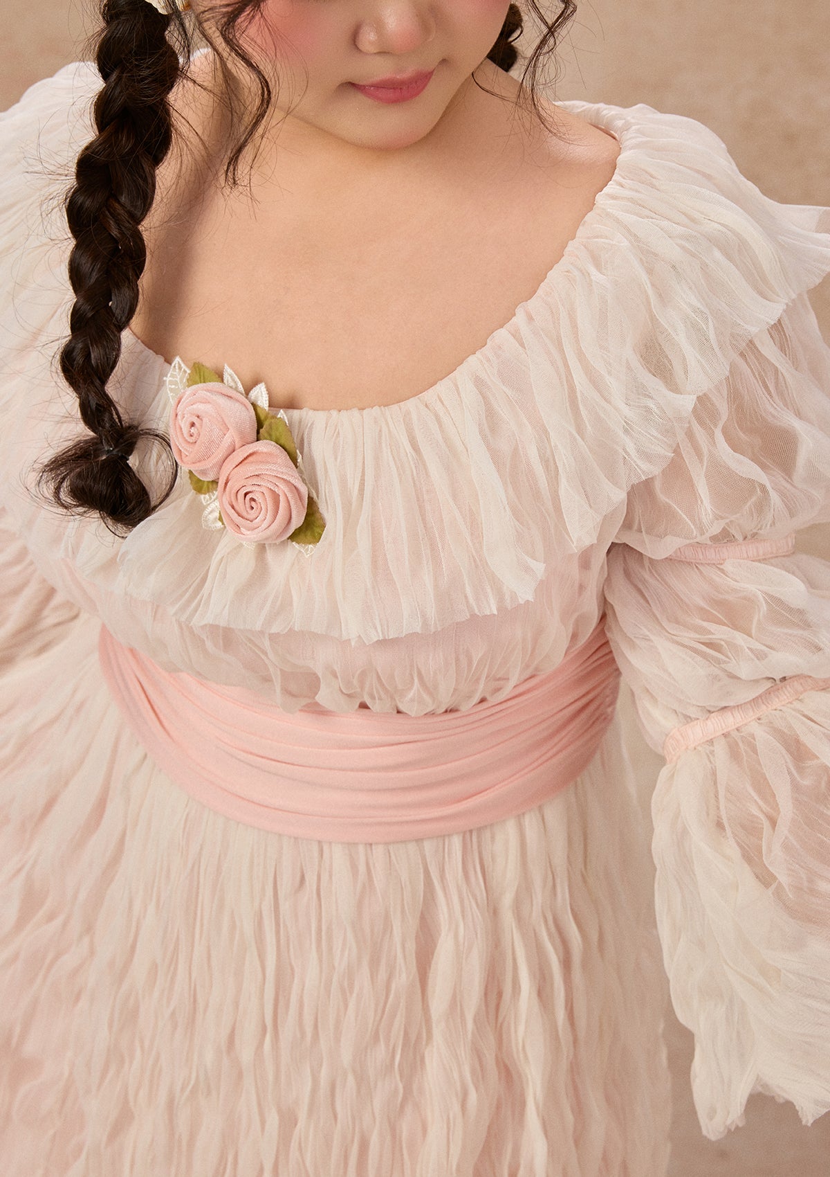 pp closet ストロベリーミルクドレス&エプロンドレス ✧Rococo bouquet・arc-en-ciel 配色を効かせた生地の切り替えが印象的 犬服・アクセサリー