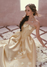 「ベルの金彩」ドレス