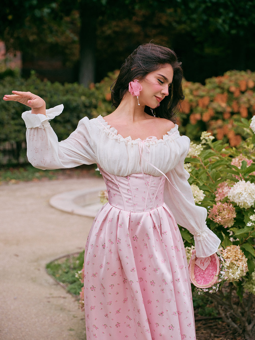 薔薇の舞い コルセットドレス