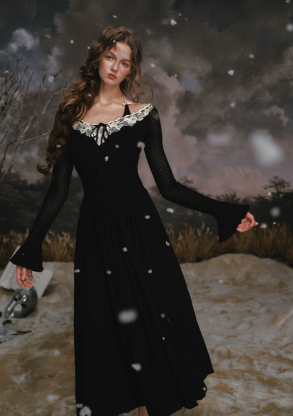 "Pompeian Harp" knit dress
